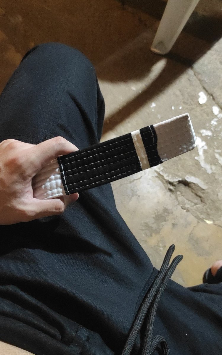 finalmente eu posso criar uma conta no instagram com bjj no nome 🙏🏻