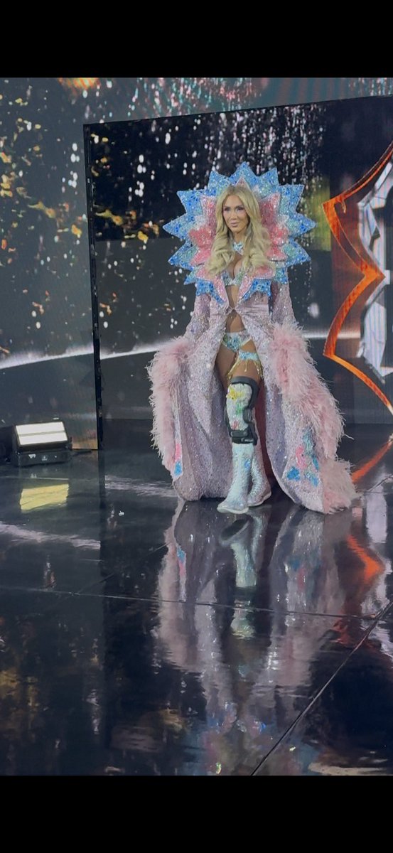 kim 🖤 tweet media