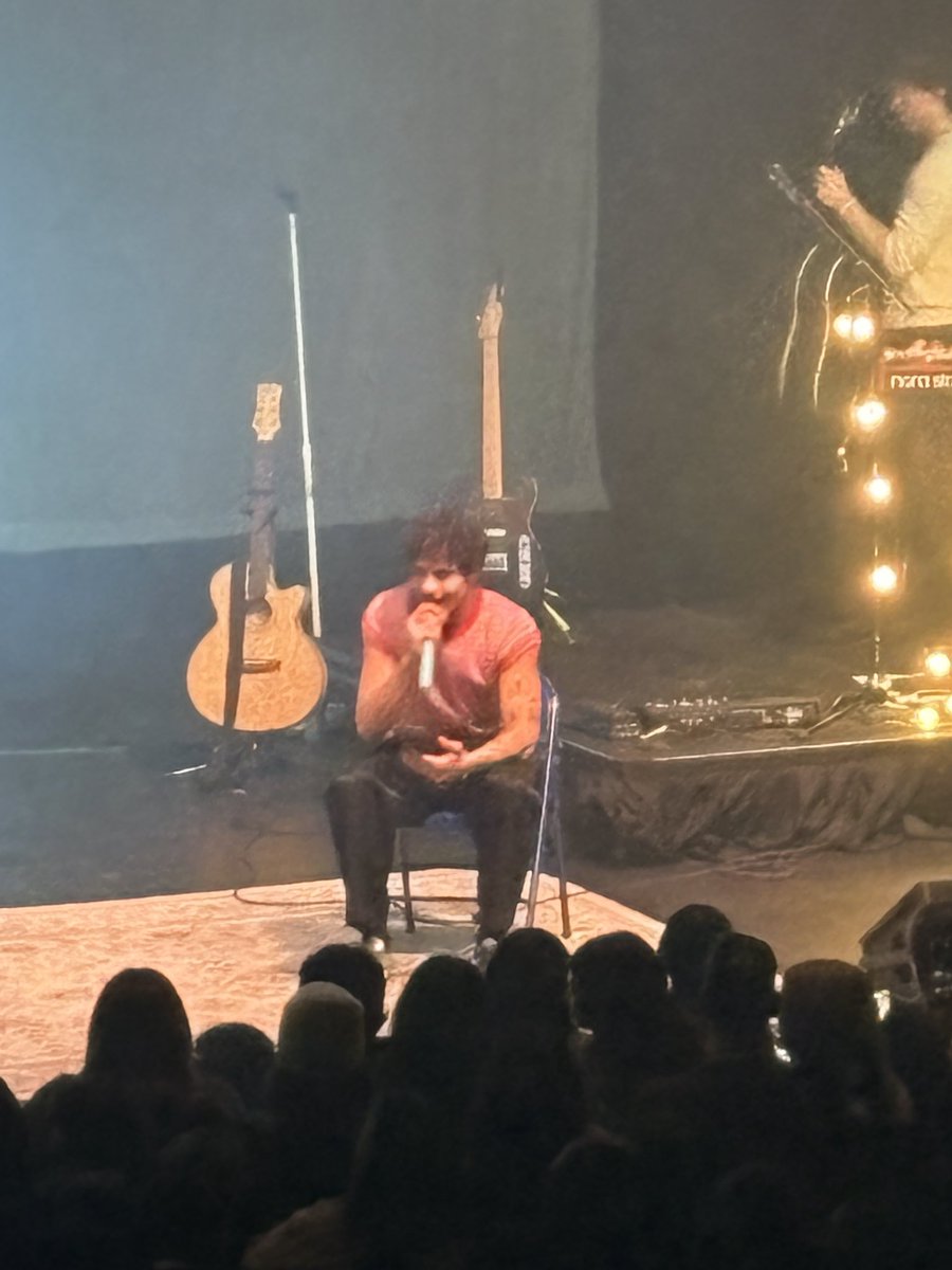 Doug Earle tweet media