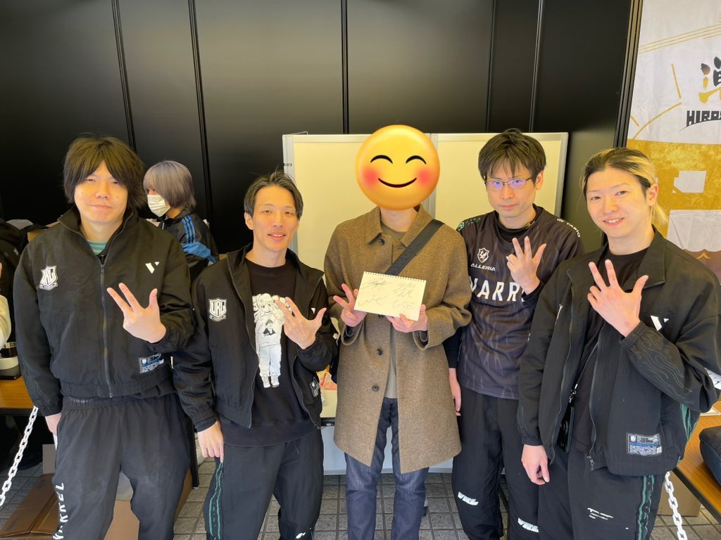 caffeine_774's tweet photo. カプコンカップ12現地民です https://t.co/qHg62Noy0H