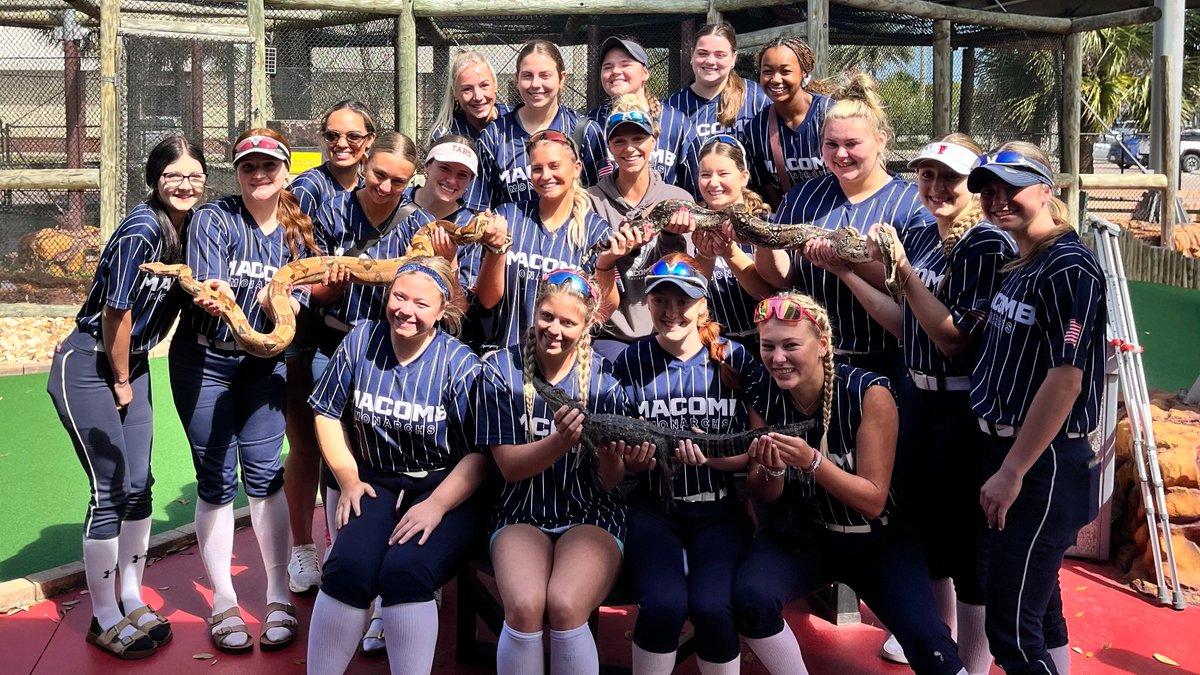 Macomb Athletics tweet media