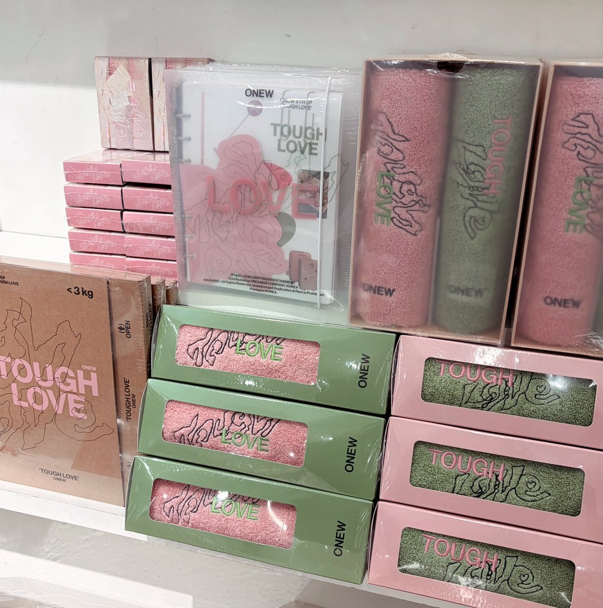 위드뮤 홍대 AK PLAZA tweet media