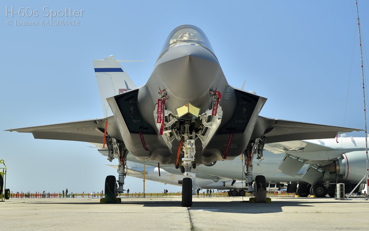 PHG_artworks's tweet photo. F-35A "158FW Flagship", USAF, 134th FS "Yellow Scorpions"
Kadena America Fest 2025, Kadena AB, Japan, 22/Mar/25
#f35 #f35a #usaf #lightning2 #134fs #158fw #yellowscorpions #kadenaab #kadenaamericafest2025 #aircraftspotter #avgeek #aviationphotography https://t.co/eNAhRWDA75