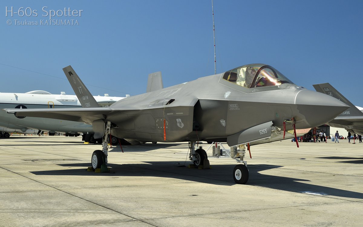 PHG_artworks's tweet photo. F-35A "158FW Flagship", USAF, 134th FS "Yellow Scorpions"
Kadena America Fest 2025, Kadena AB, Japan, 22/Mar/25
#f35 #f35a #usaf #lightning2 #134fs #158fw #yellowscorpions #kadenaab #kadenaamericafest2025 #aircraftspotter #avgeek #aviationphotography https://t.co/eNAhRWDA75