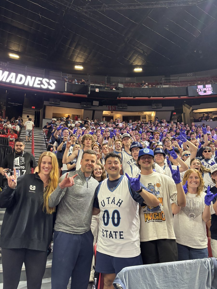 Mark D. Greenwood tweet media