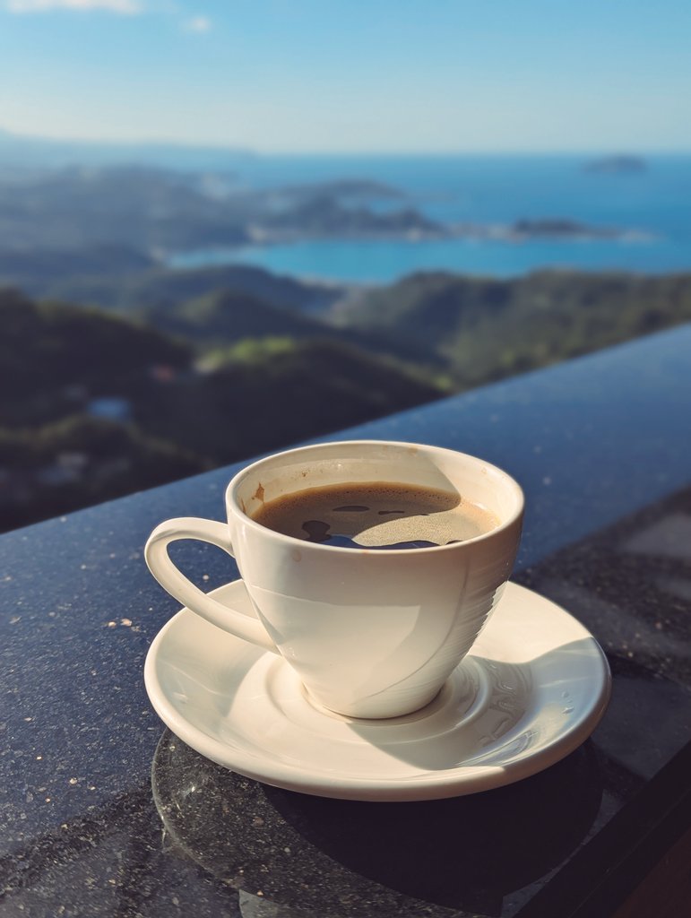 Coffee Coffee tweet media