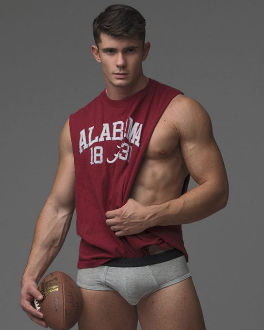 Menscave7 tweet media