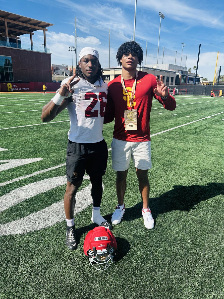 Billy-Dee tweet media