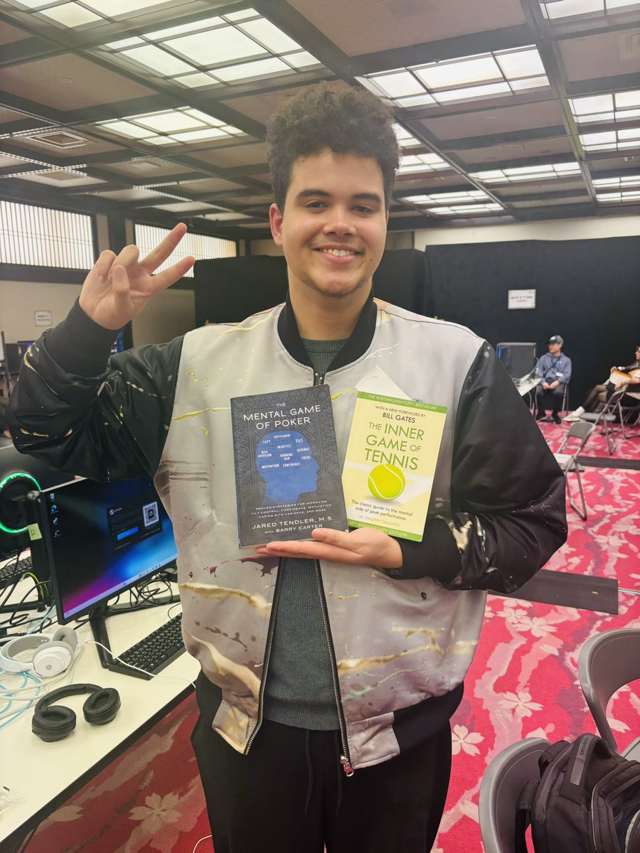 Roro Otaku Studio➡Viennality tweet media