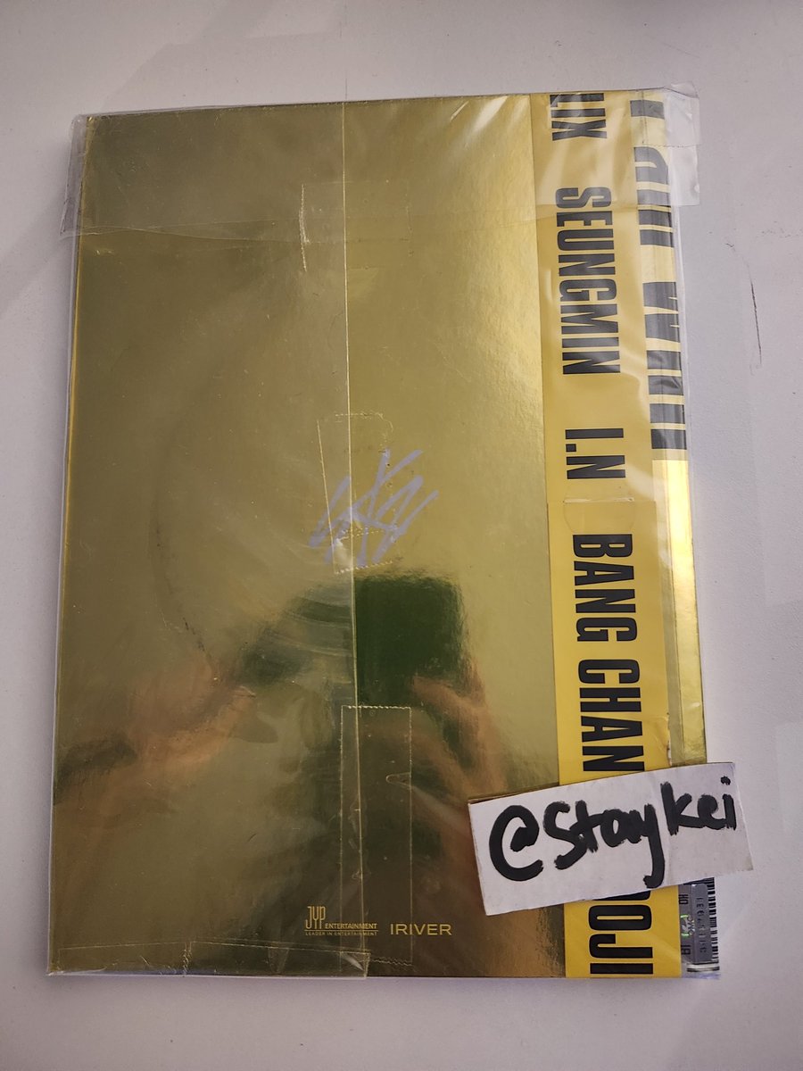 StayKei's tweet photo. Wts Stray Kids SKZ I am Who All Member Signed Promo Album 

QYOP (in USD)
Shipping from USA
DM me if interested!

Bang Chan Lee Know Changbin Hyunjin Felix Seungmin I.N https://t.co/QX3YdHTQrJ