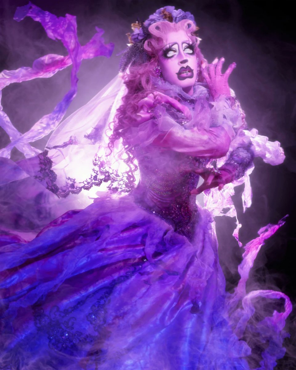 DragBasee's tweet image. Ciara Myst stuns in her unaired 'Swept Away.' runway for #DragRace Season 18