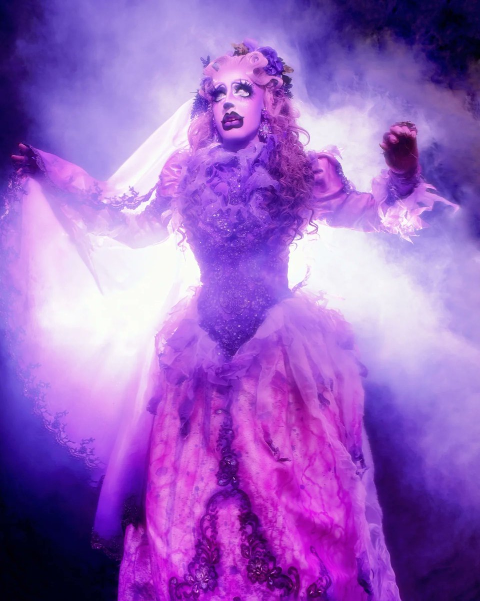 DragBasee's tweet image. Ciara Myst stuns in her unaired 'Swept Away.' runway for #DragRace Season 18