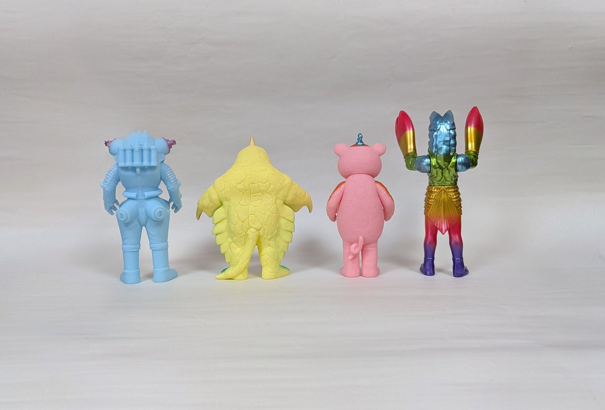 KAIJU COLORS2を購入してきた！ ポップなカラーリングの怪獣ソフビ
