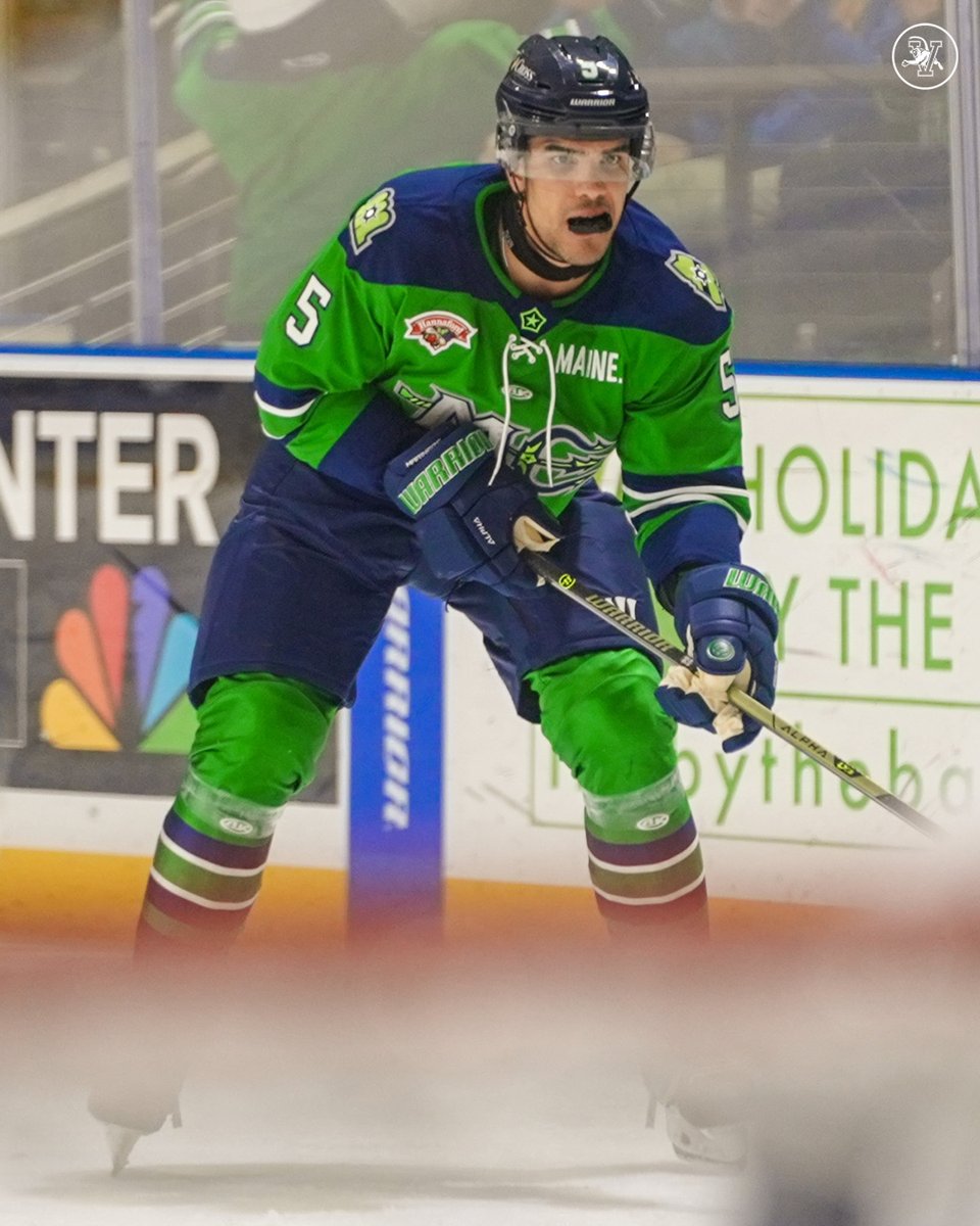 UVM Men's Hockey tweet media