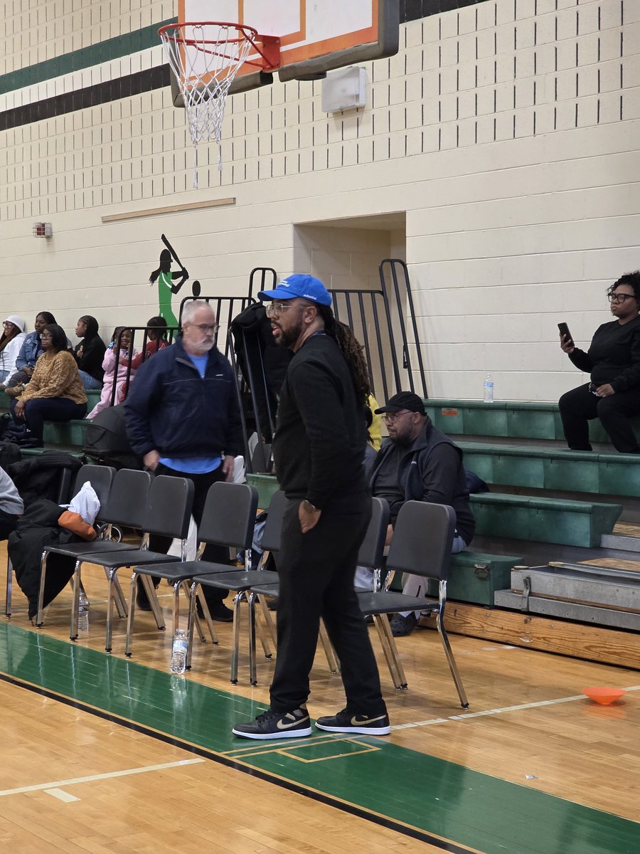 Ryan Young tweet media