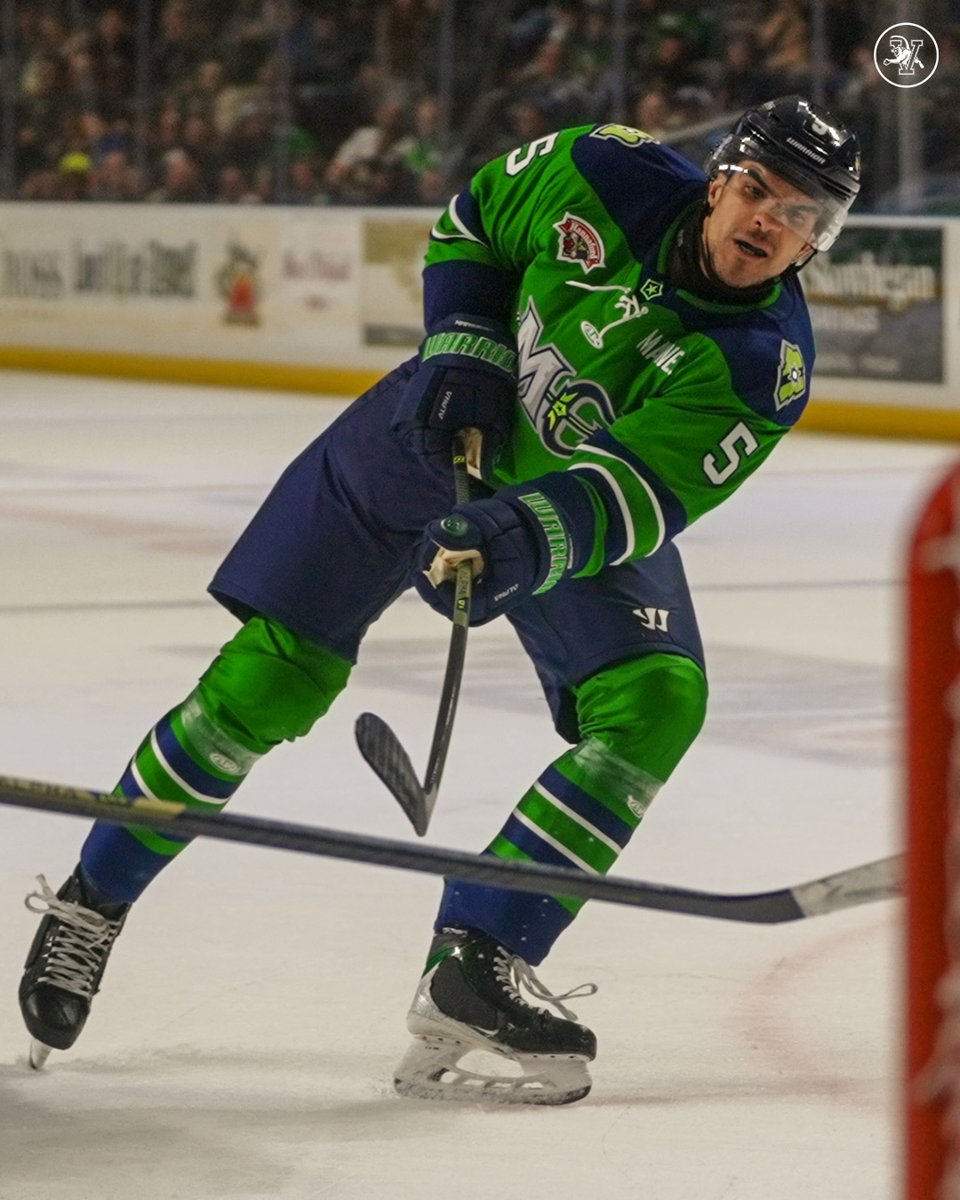 UVM Men's Hockey tweet media