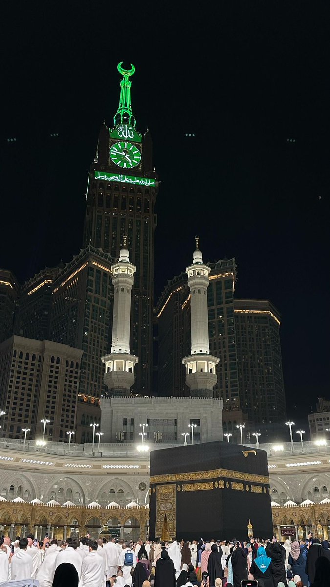 Miiiu31's tweet photo. 26 | رمضان : 

طاب اللِقاء وارتوى القلب ، الحمدلله على تمام العمرة ، اللّهم تقبّل منا ولا تترك لنا دعاء إلا وقد أجبته ، ولا ذنباً إلا غفرته ، اللهم أجعلها عمرةٌ مقبولة وسعيًا مشكورًا وذنبًا مغفورًا و دعاءً مستجاباً 🤍. https://t.co/CnYEFir94i