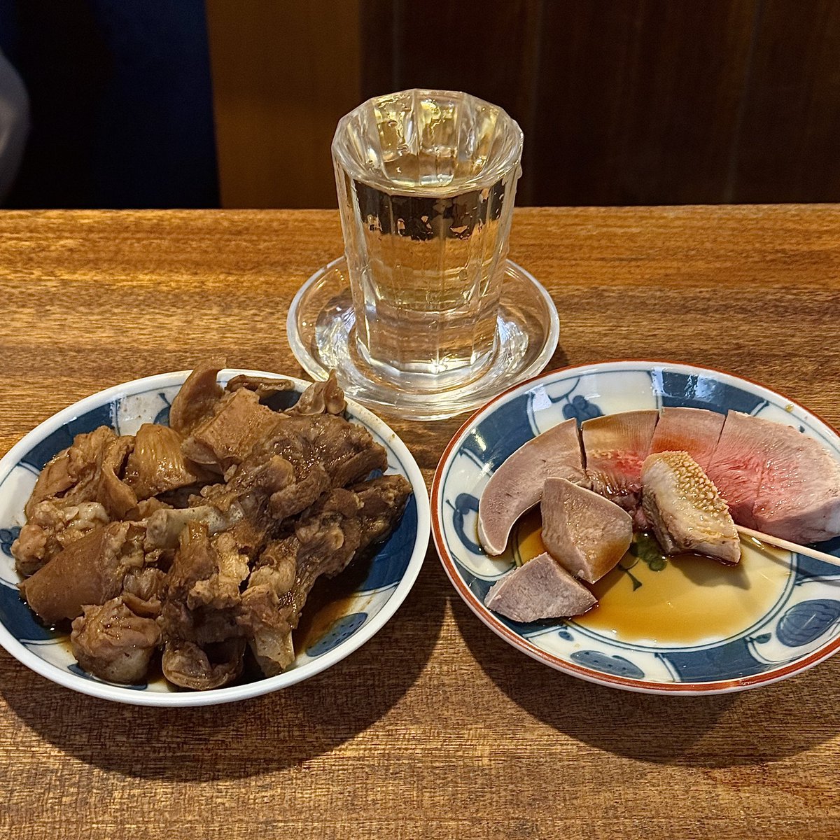 うめともつ tweet media