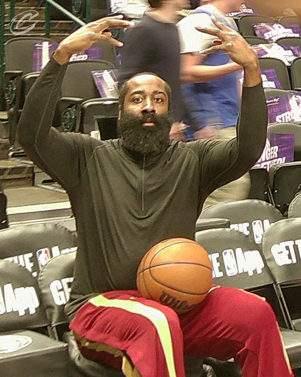 cavs's tweet photo. W. #LetEmKnow https://t.co/UeZifvBVAS