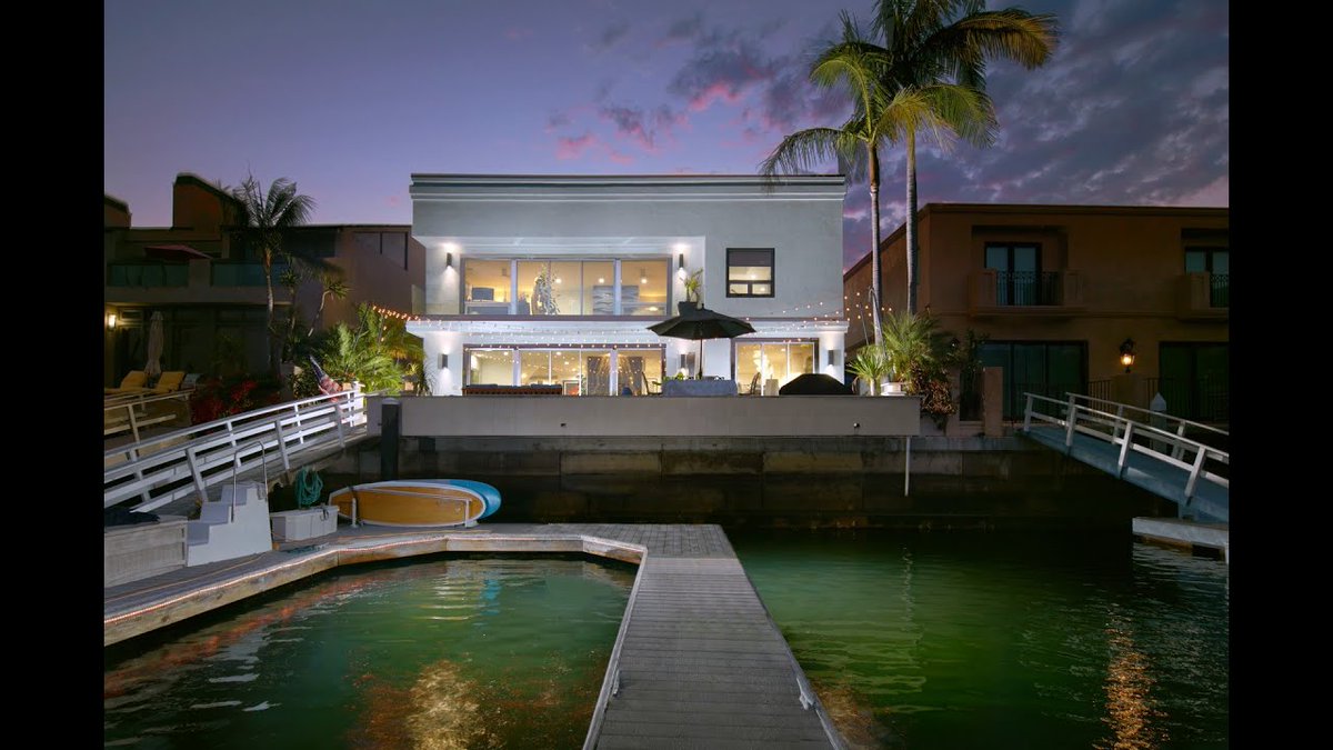 DustinMPeyser's tweet image. 500 Harbor Island Drive Newport Beach, CA | dlvr.it/TRTcg9 👉 Reveal Your ROI bit.ly/MyHomeAI 👈 #NewportBeach #RealEstate #LuxuryHomes #CaliforniaLiving #WaterfrontProperties