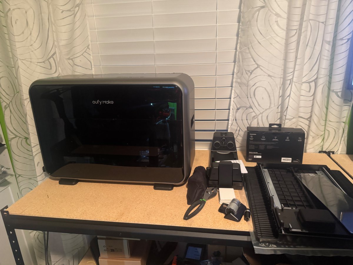 re:printed 3D tweet media