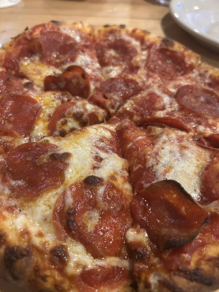 Russ Solis 🏇 tweet media