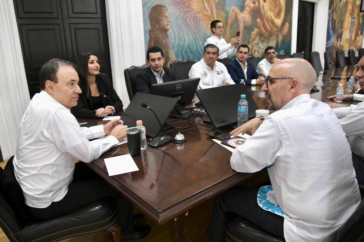 Paulina Ocaña tweet media