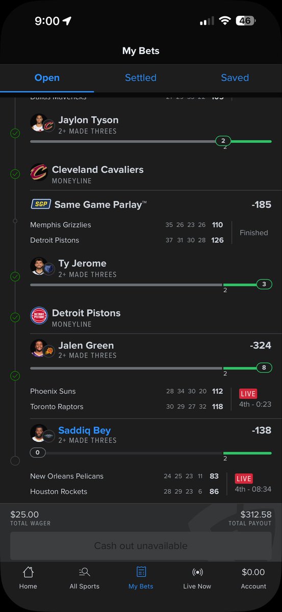 D2KJQ's tweet photo. Yea its my fault for trusting saddiq 3 nights in a row. Mfr been ass since Murray been back. Smh https://t.co/l1vZoKTofG