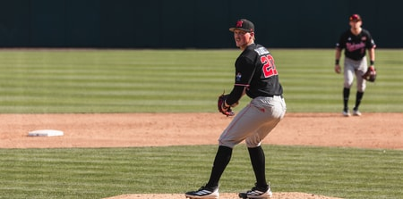 🔴⚾️It was a walk-off winner at Haymarket park Friday night.

Nebraska erases a 9th-inning deficit as Drew Grego caps a 3-run rally to beat Maine 6-5. Devin Nunez tied it with a clutch 2-RBI single.

Read an instant recap below:⬇️
🔗on3.com/teams/nebraska…