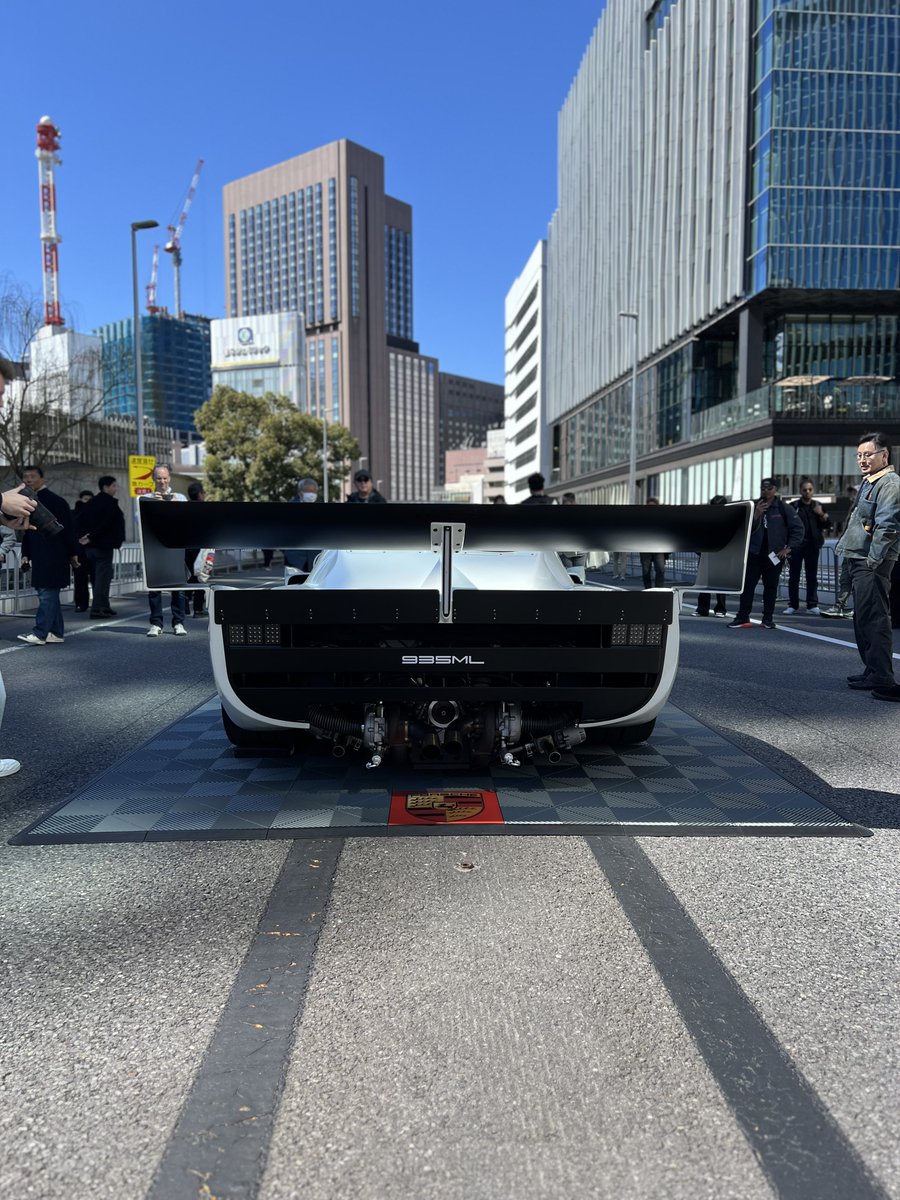 魅兜R tweet media