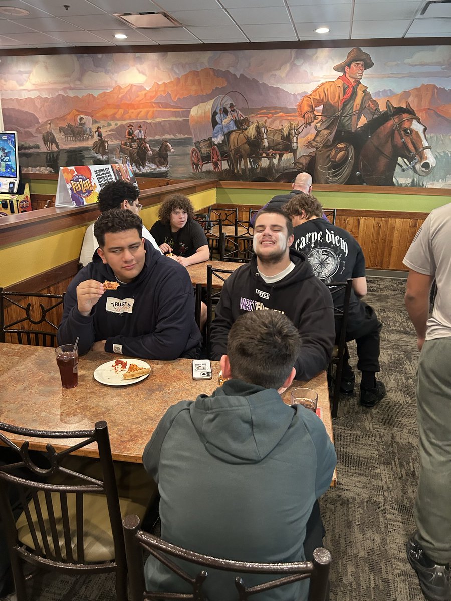 Eric Hotz tweet media