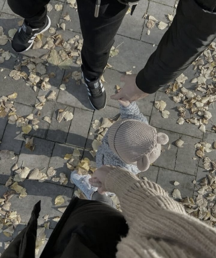 Rachel Aurora Fletcher. tweet media