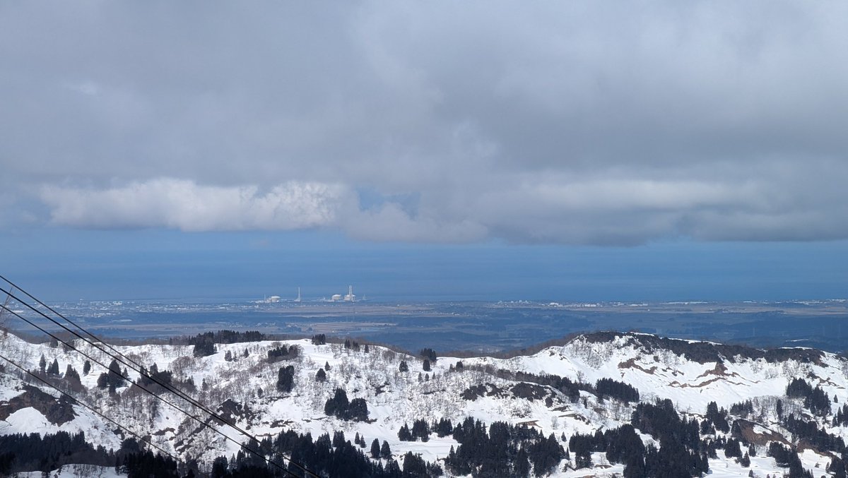 AZMC_WS's tweet photo. 今週は雪少し降って、良くしまってて、天気も良くて最高の春スノボ日和。

スマホもかわって、画質UP！ https://t.co/hgHVd75Qoj