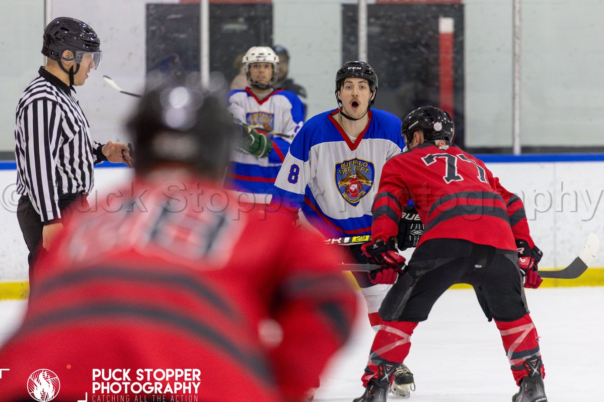 Puck Stopper Photography tweet media