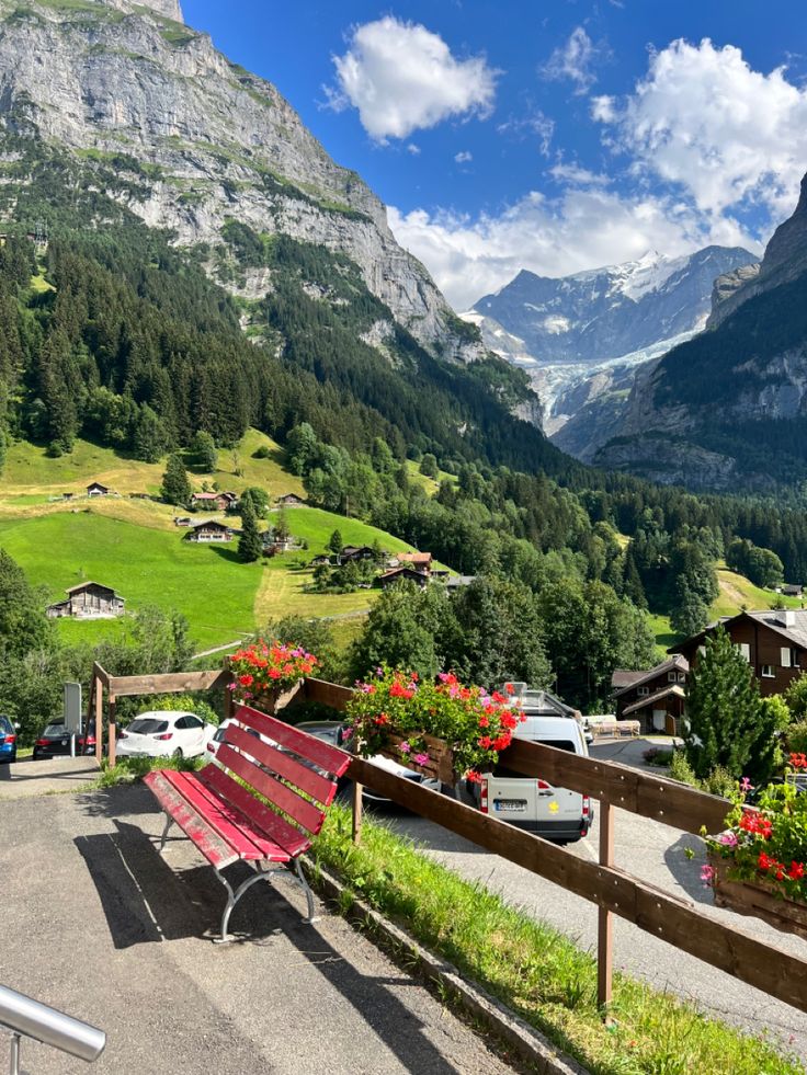 Earthpic613496's tweet photo. Switzerland 🇨🇭 https://t.co/44DbTLotLL