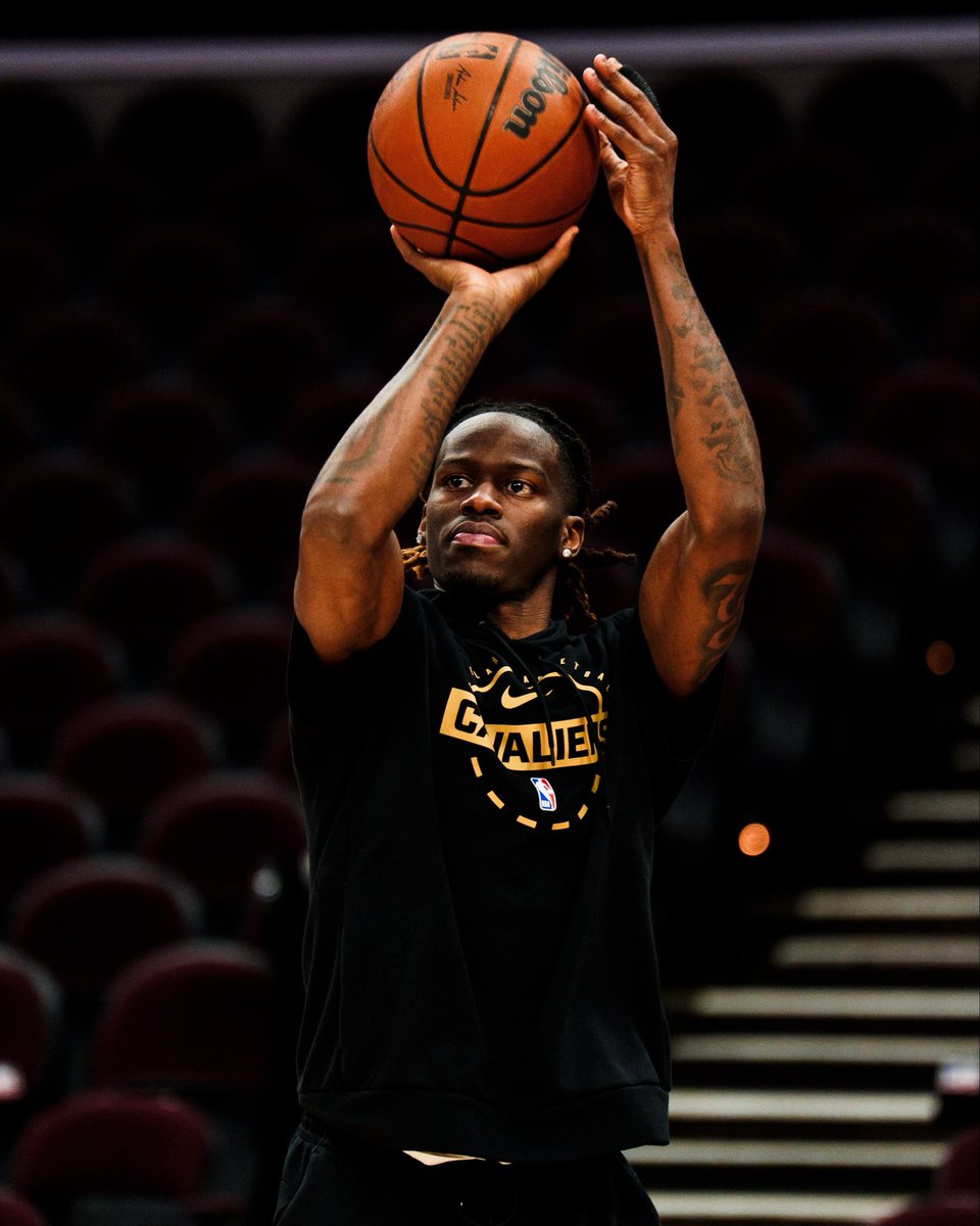 Cavs Lead tweet media