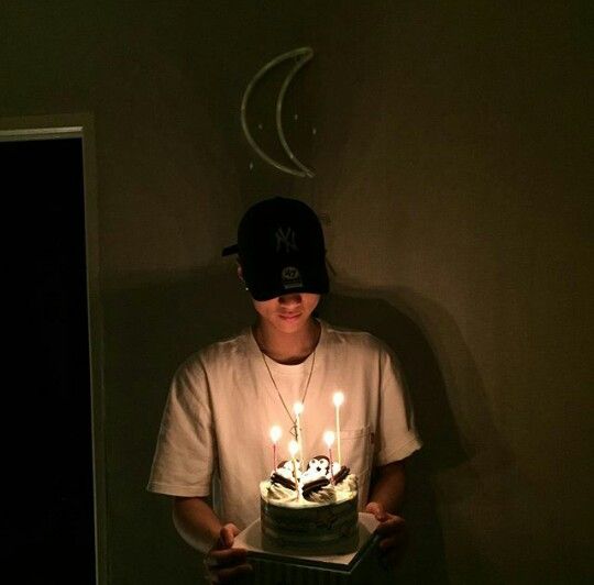 𝕬.𝕮.𝕰 𝕽𝖔𝖝𝖆𝖘 tweet media