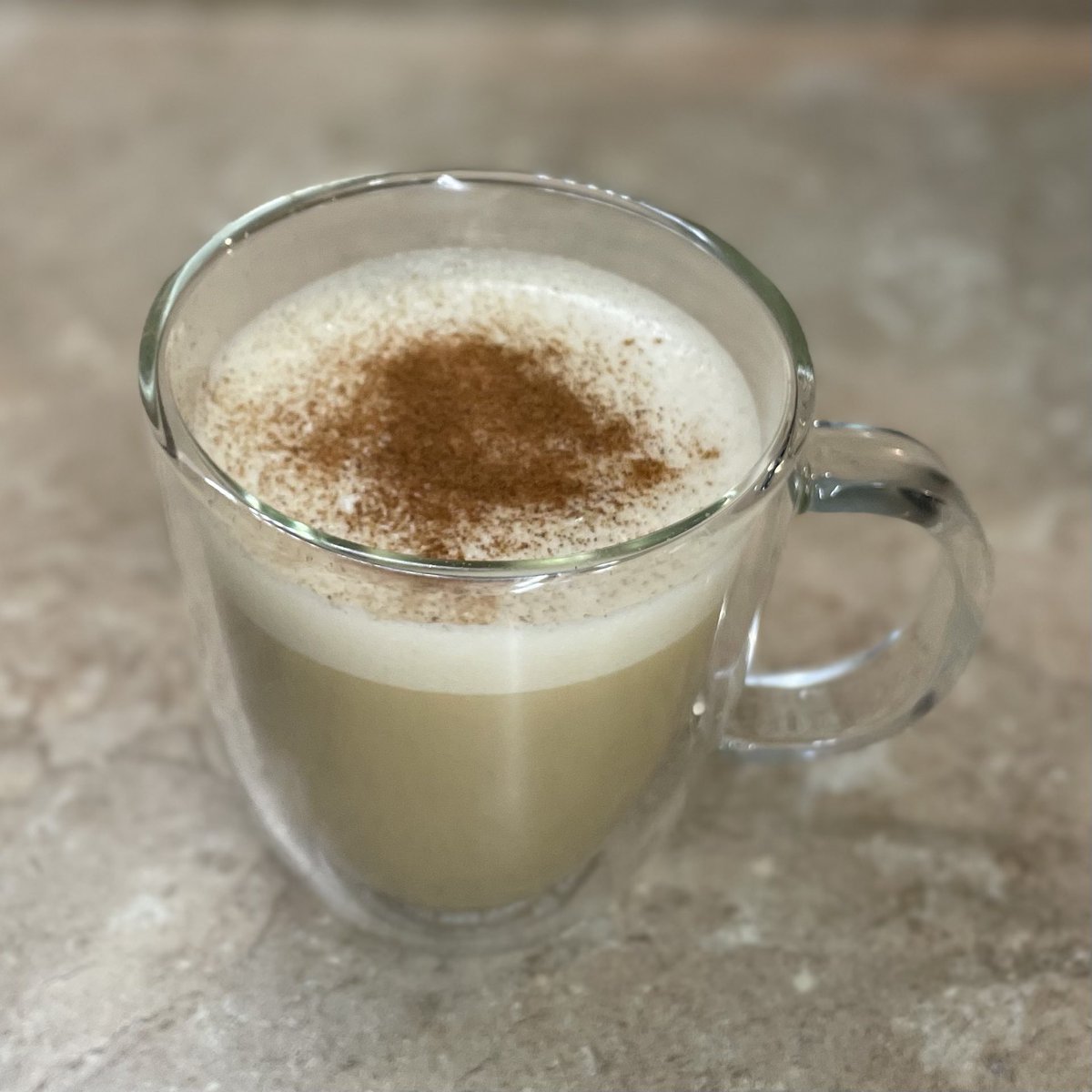 CarnivoreFriend's tweet image. I had a higher fat day today so it doesn’t look like a lot of food. Here’s what I ate:

First meal: Two 6oz burger patties with a fried egg.

Second meal: 4 eggy waffles with ghee and a fatty chai latte.

106g protein
164g fat

#Carnivore #CarnivoreDiet #Keto #KetoDiet