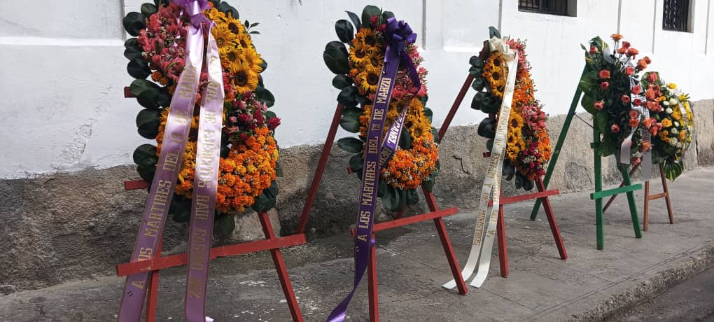 Ministerio de la Construcción tweet media