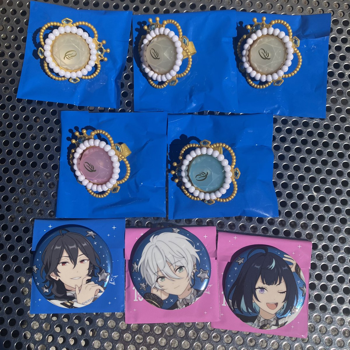 ヒビキ tweet media