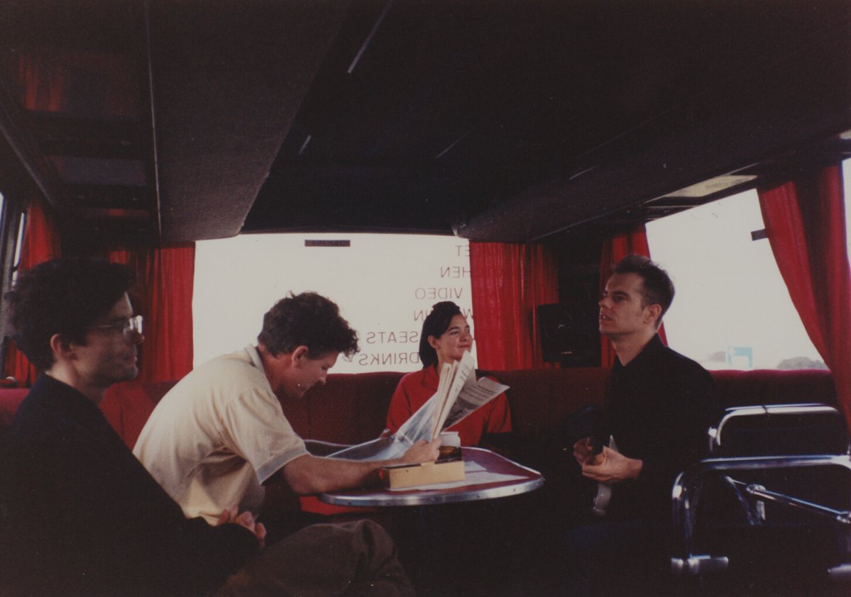 frenz.com tweet media