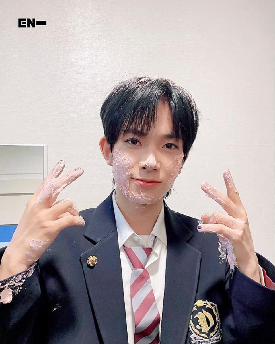 Samvbgc's tweet photo. ENHYPEN IS SEVEN! 

희승이를 다시 엔하이픈으로 되돌리다!
#엔하이픈은_일곱이다
#엔하이픈은_7명이다
#엔하이픈_일곱을_지켜
#빌리프랩_설명해라
#PROTECT__ENHYPEN https://t.co/z7hJlfaE8s