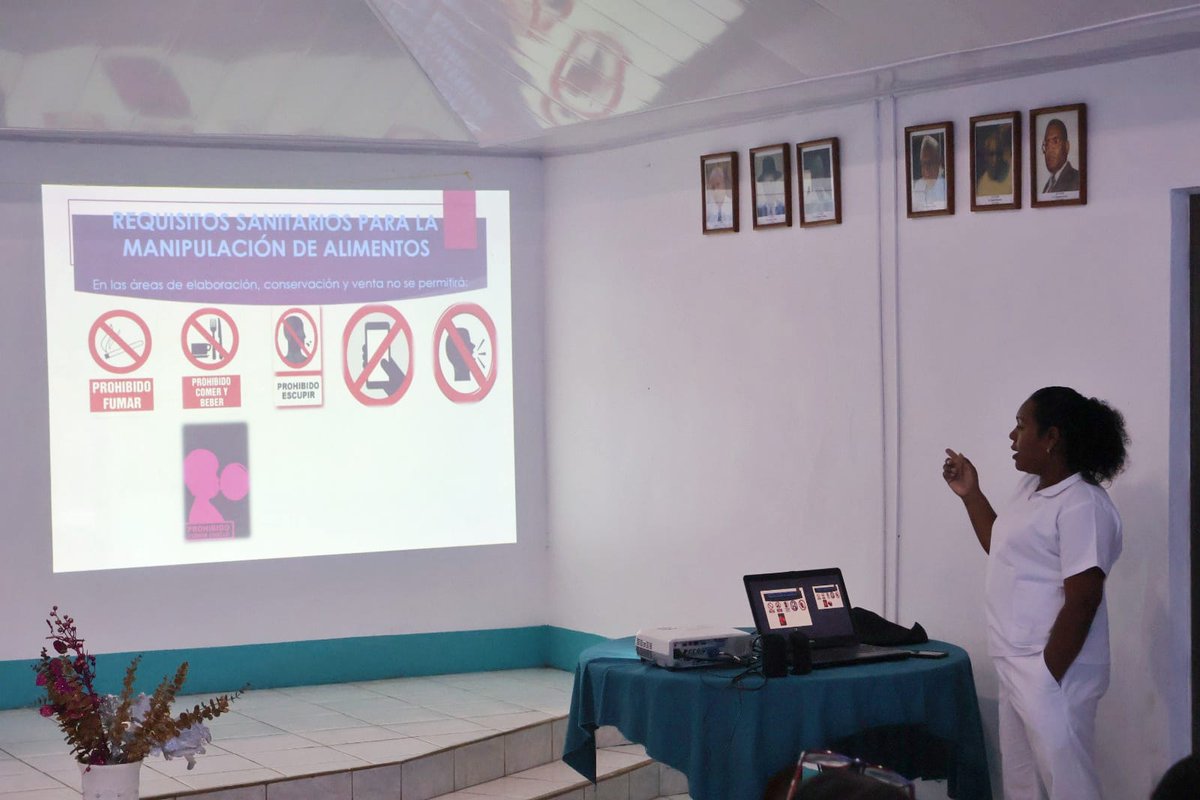 Emprendimientos turísticos de Corn Island participan en capacitación de manipulación higiénica de alimentos fortaleciendo sus conocimientos para ofrecer un servicio seguro a visitantes y familias durante la temporada de verano 2026 🌊☀️⛱️🌺