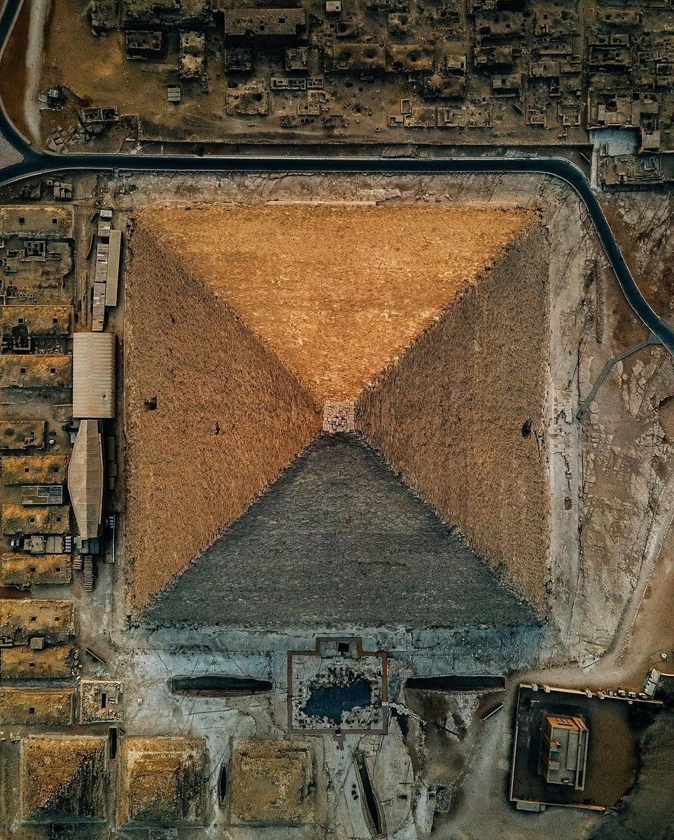 Megalithic12000's tweet photo. 🚨 Have you ever asked someone how they think the Great Pyramid was built?

They always say the same thing. "Slaves and ramps."

Then you give them the details.

🔹2.3 million stone blocks
🔹No construction plans exist
🔹No architect was ever named
🔹No ancient depiction of the build
🔹Aligned to true north within 0.05°
🔹No tool marks inside the chambers

Watch their face change. Most people have never thought about it beyond what school taught them.

How do you think it was really built?