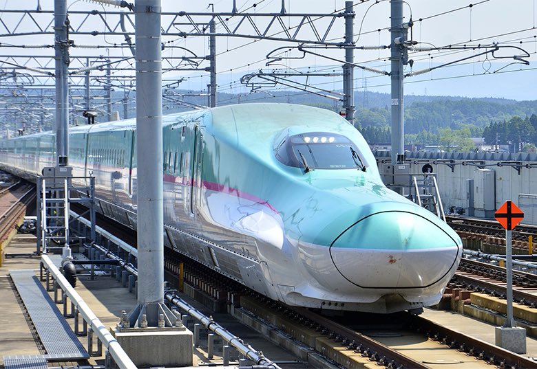 baolau's tweet photo. Now you can purchase your rail pass with JR East valid for unlimited travel on 🚄 Shinkansen and 🚆 Limited Express trains via https://t.co/EG7GhHYw6G. Book online, receive the exchange order (E-TICKET) by email and collect the rail pass at the station. 📒 https://t.co/OSEzbKFB5a https://t.co/bKBVDVsX4A