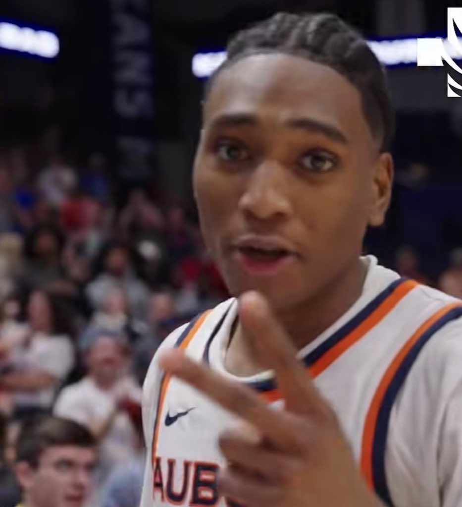 Johnny Barner 🤙🦅 tweet media