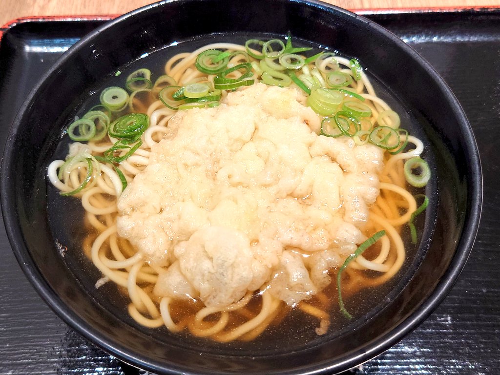 nkn_7_msmn_32's tweet photo. ①ロースカツカリー[ライス中盛・ルー大盛](船場カリー[なんばCITY南館1階])
②牛肉と牡蠣のオイスターソース炒め[※店舗限定](松屋[阪急岡町駅前])
③Wで選べる玉子かけご飯朝食(松屋[阪急庄内駅前])
④えきそば[天ぷら](えきそば[阪神百貨店地下スナックパーク])

#2026年の外食たち第5弾 https://t.co/8Ye3qkXrG3