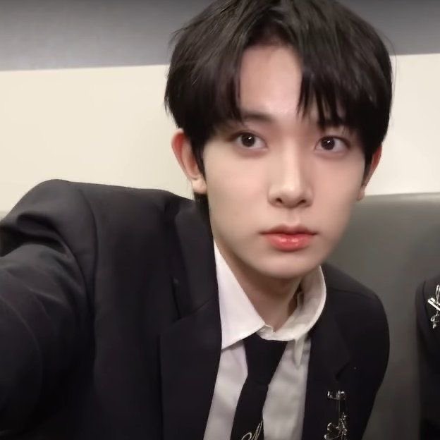 Samvbgc's tweet photo. DO NOT REWRITE THE FATE OF ENHYPEN #BEACCOUNTABLE_BELIFT
#ENHYPEN_IS_7
#HEESEUNG_STAYS
#AlwaysWhitYou https://t.co/ENtcupP4XR