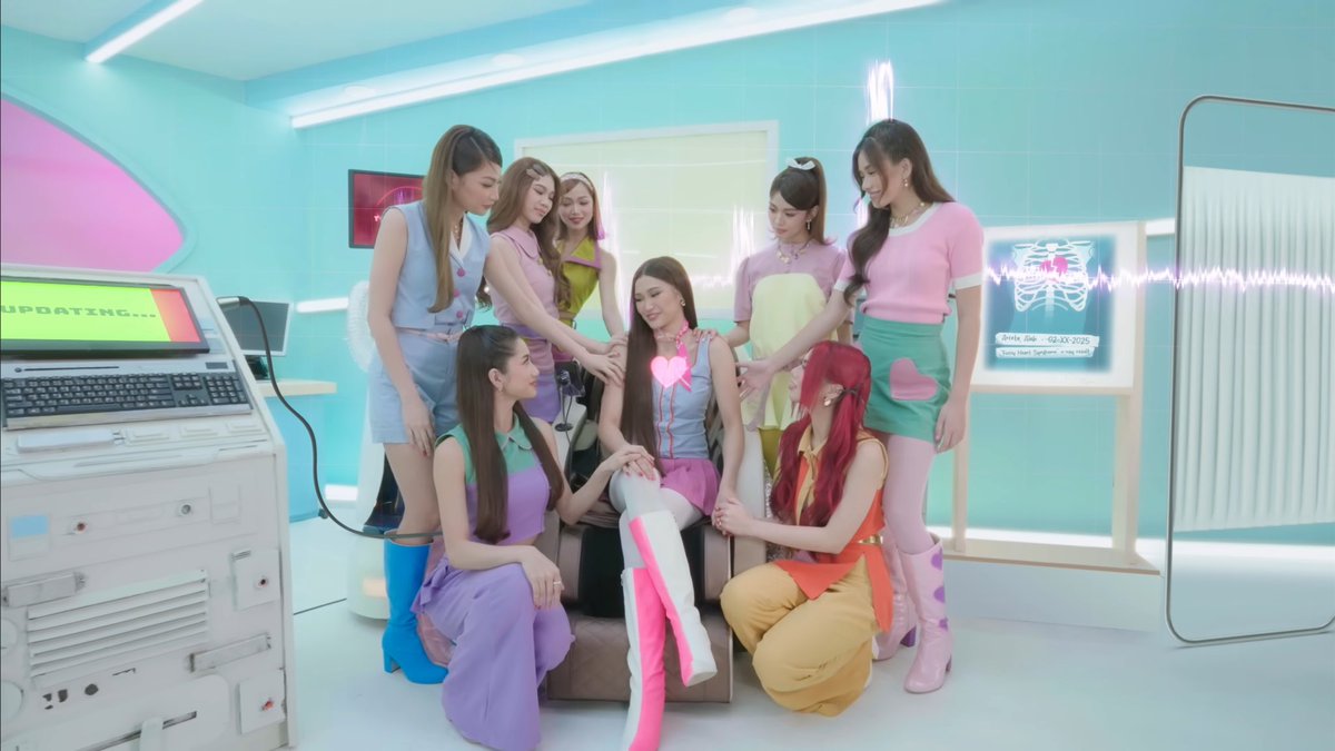 allchartsPH 🇵🇭 tweet media