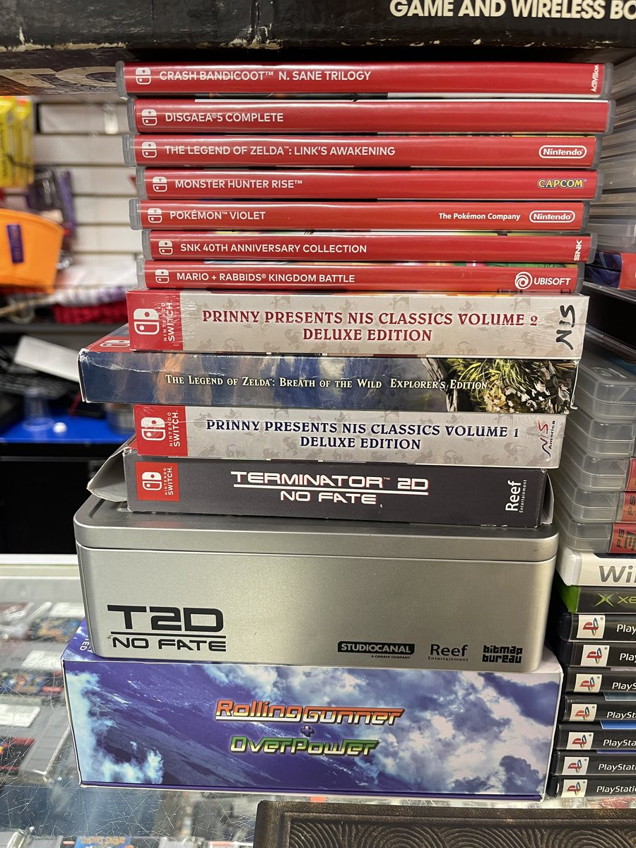 ArcadeBrooklyn's tweet image. Small lot traded-in. #nintendoswitch #ps4 #ps3 #videogames and more….